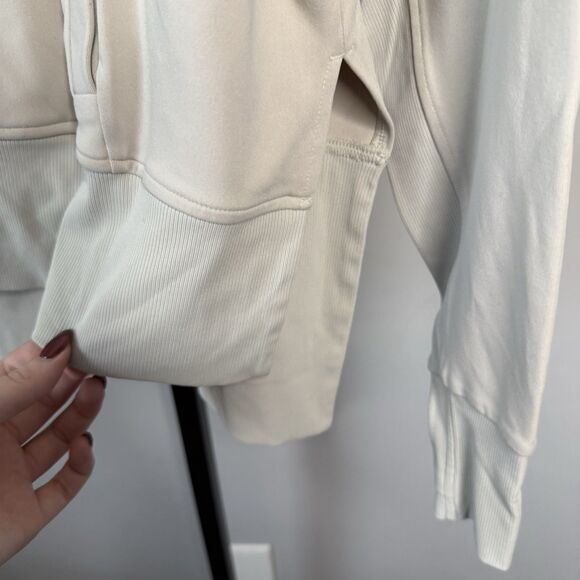Athleta Womens Mission Hoodie Beige Pullover Thumb Holes High Low Hem Size Small - Picture 6 of 9